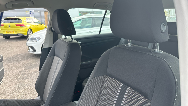 Volkswagen T-Roc 1.0 TSI SE 5dr Petrol Hatchback